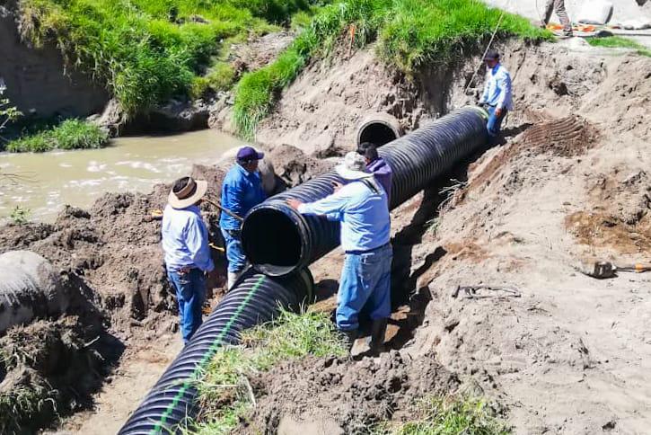 Rehabilita Capamh colector principal de aguas residuales en Santa Anita